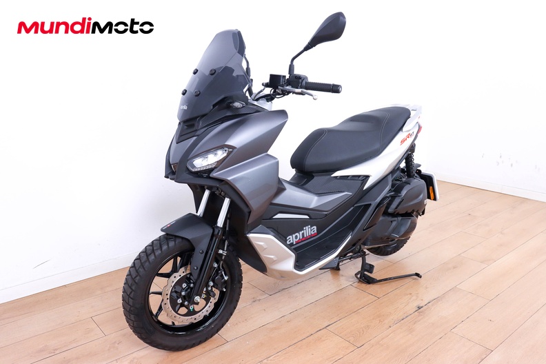 Motorbike image 7