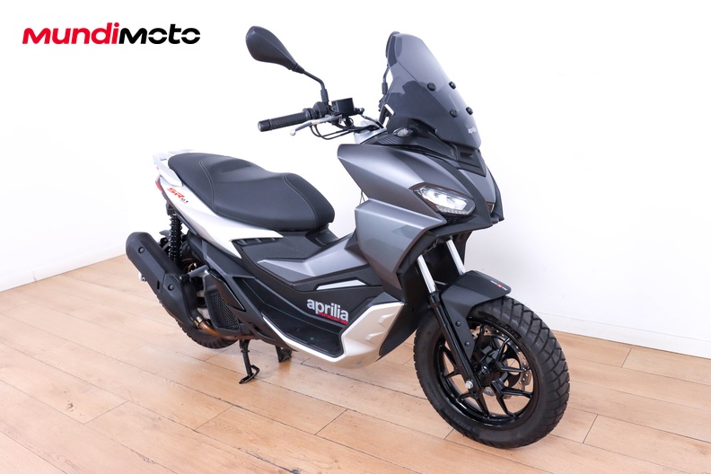 Motorbike image 1