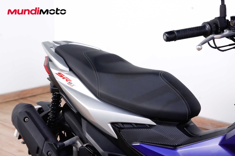 Motorbike image 13