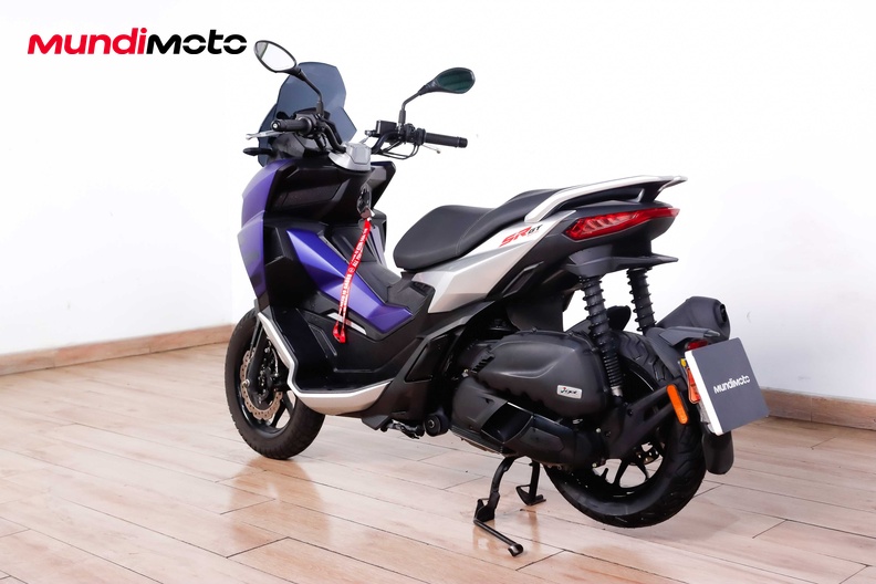Motorbike image 6