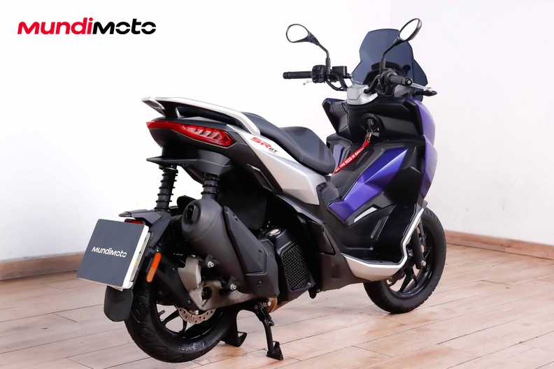 Motorbike image 2