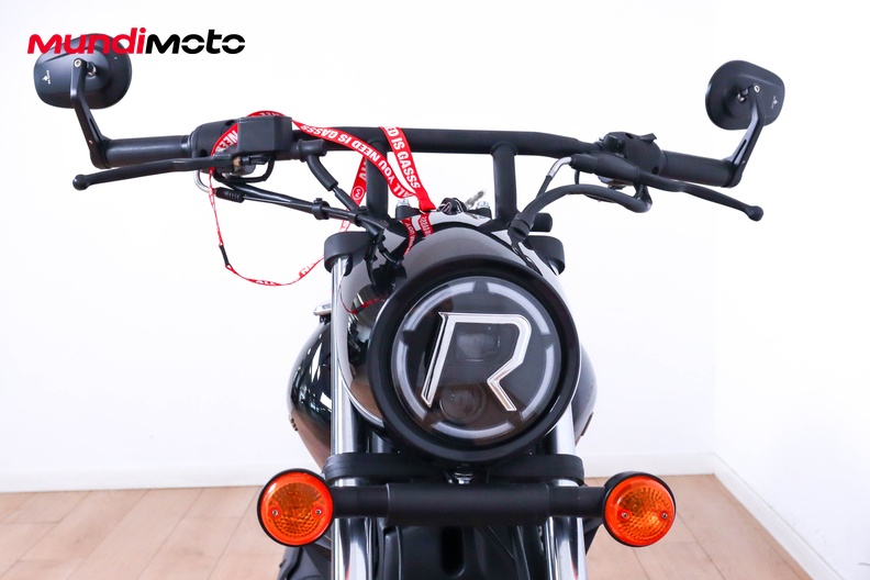 Motorbike image 4
