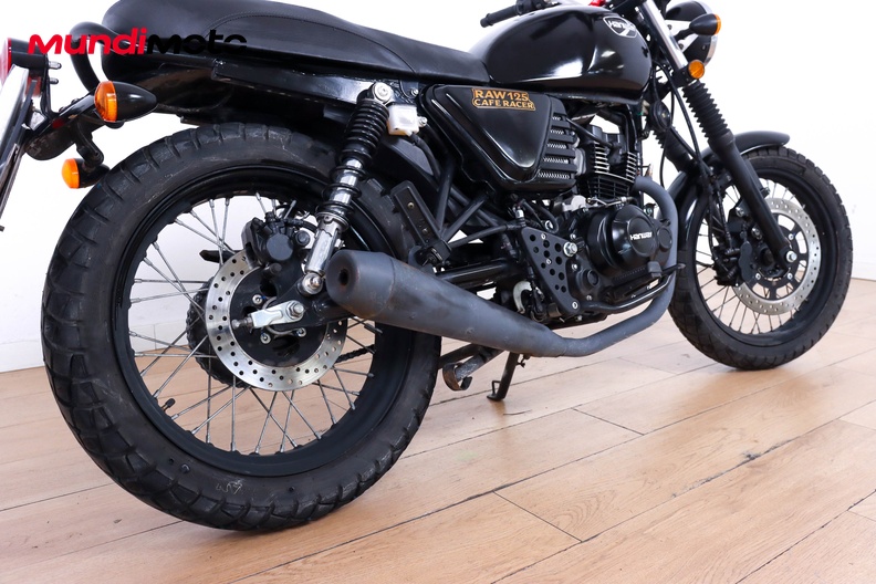 Motorbike image 3