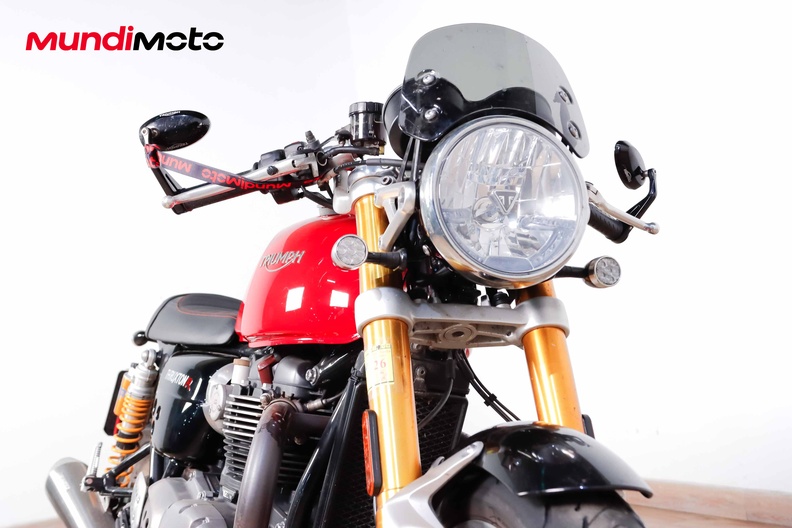 Motorbike image 4
