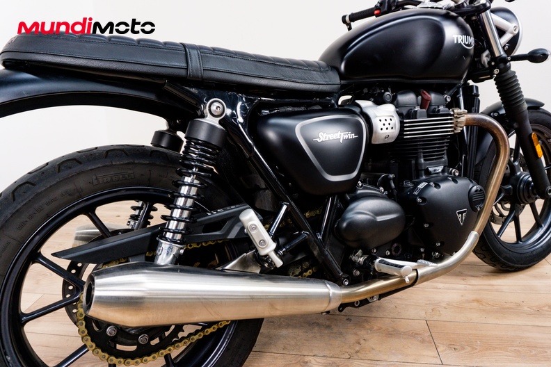 Motorbike image 3