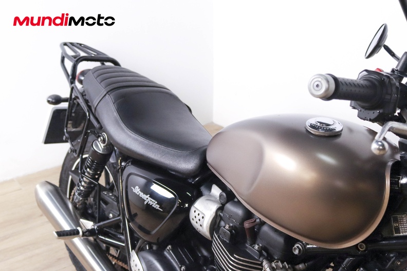 Motorbike image 8