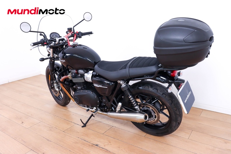 Motorbike image 6