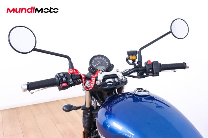Motorbike image 10