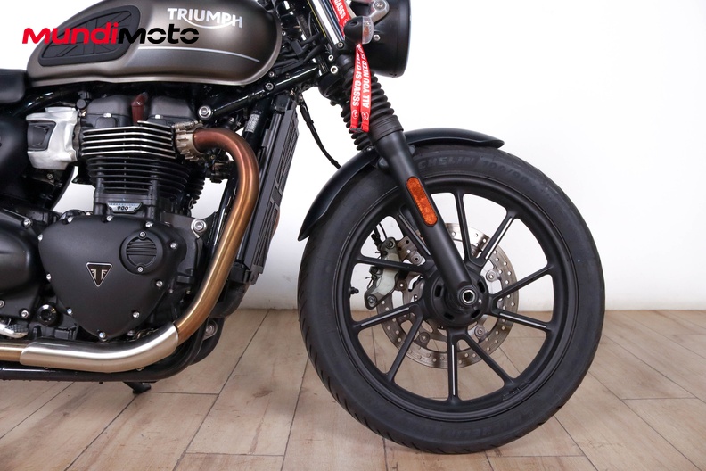 Motorbike image 13