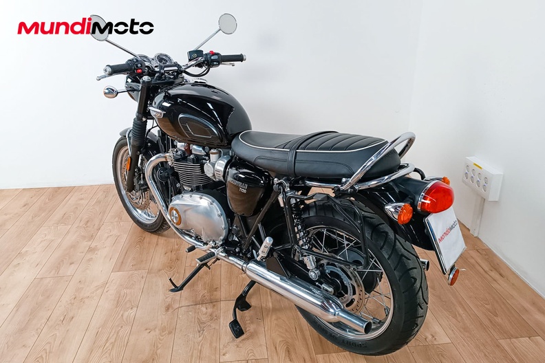 Motorbike image 7
