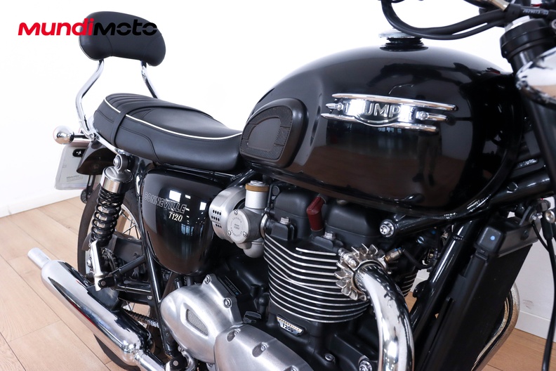 Motorbike image 12