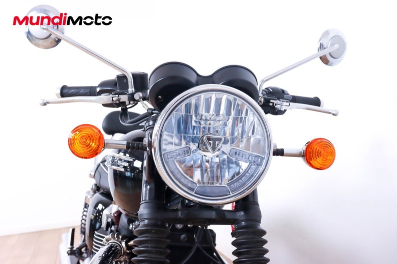 Motorbike image 4