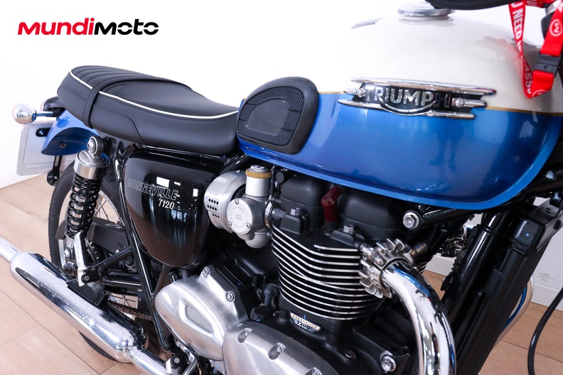 Motorbike image 13