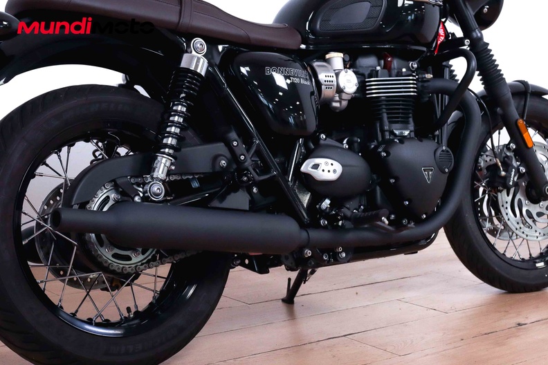 Motorbike image 3