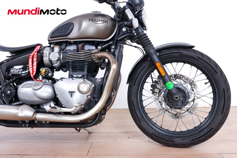 Motorbike image 12