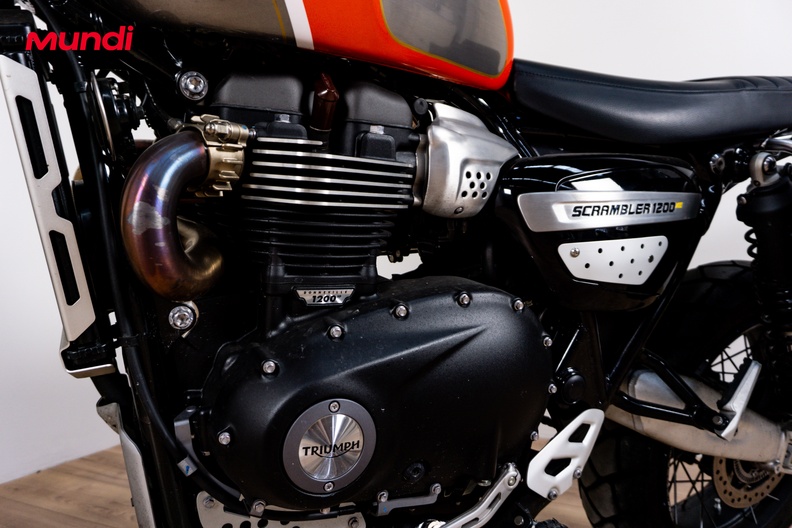 Motorbike image 9