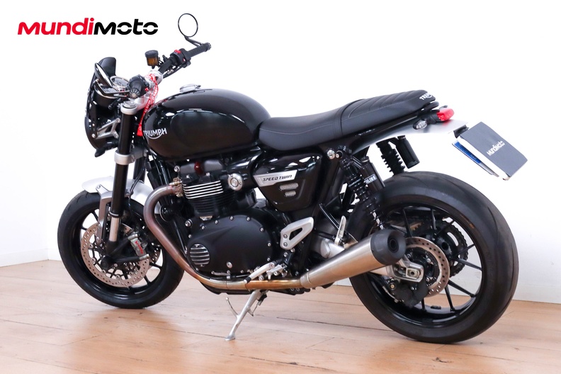 Motorbike image 6