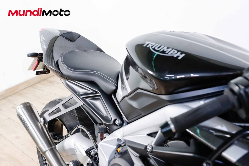 Motorbike image 13