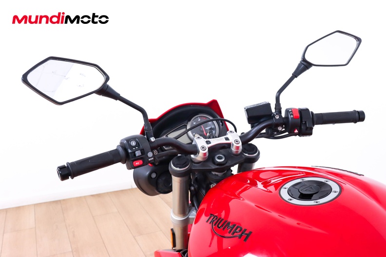 Motorbike image 10