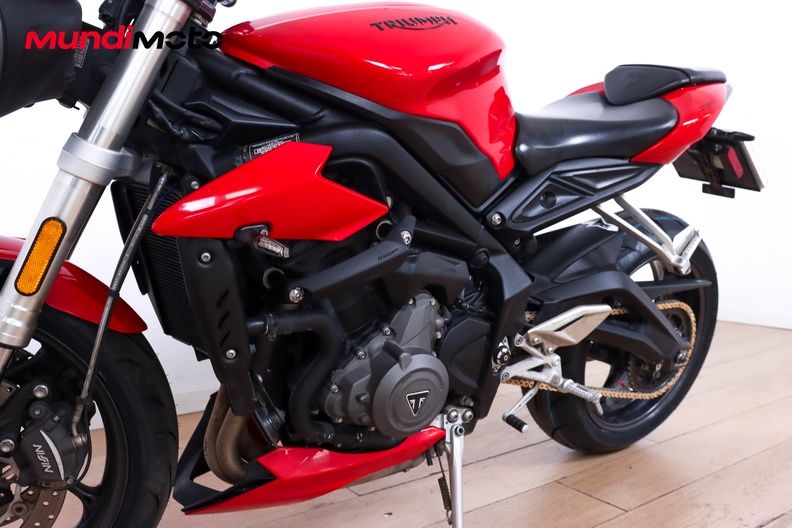 Motorbike image 8