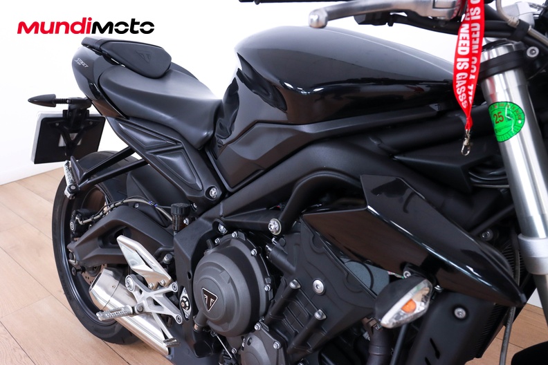 Motorbike image 12