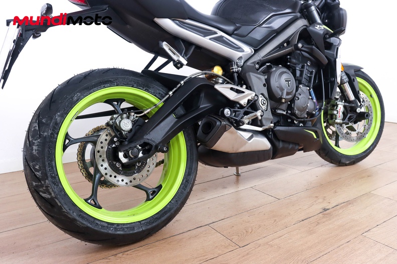 Motorbike image 3