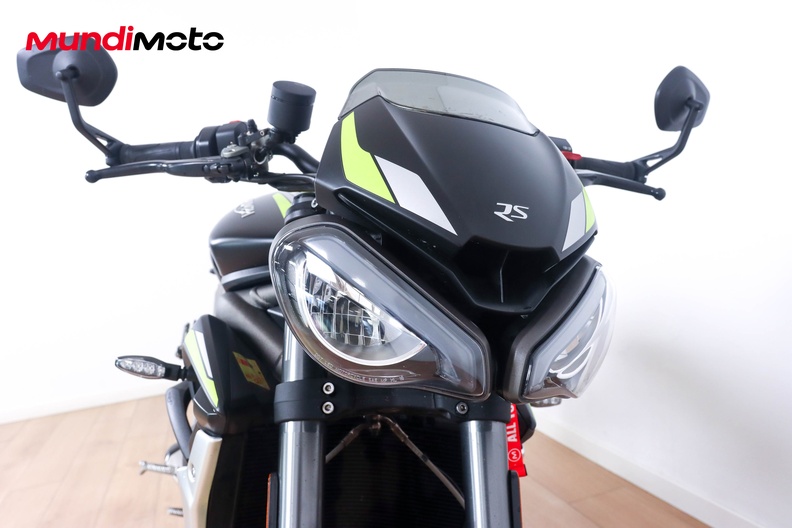 Motorbike image 4