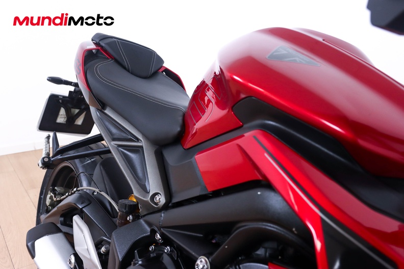 Motorbike image 12