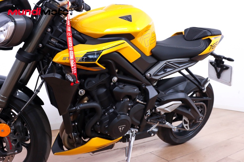 Motorbike image 8