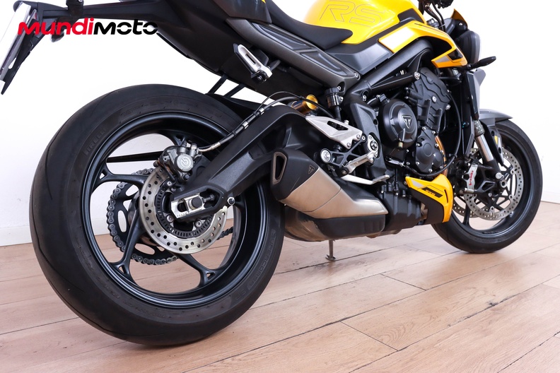 Motorbike image 3