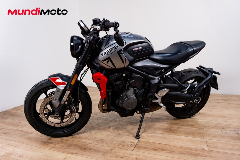 Motorbike image 6
