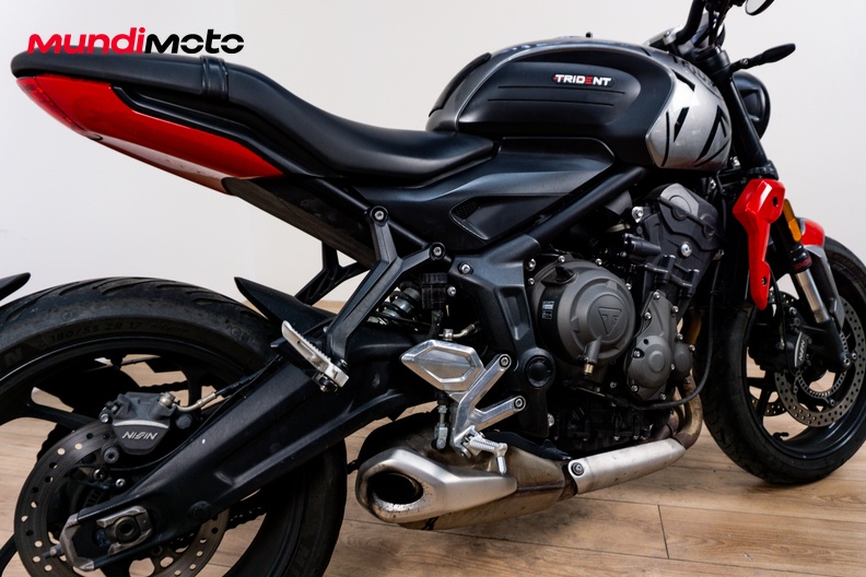 Motorbike image 3