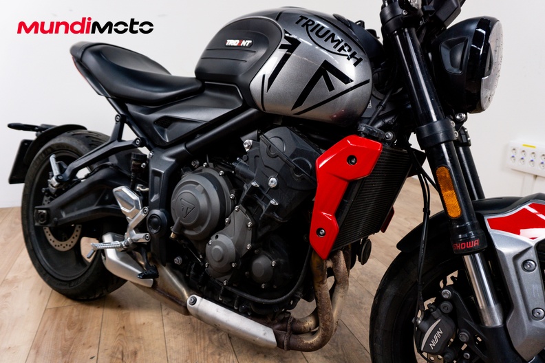 Motorbike image 4