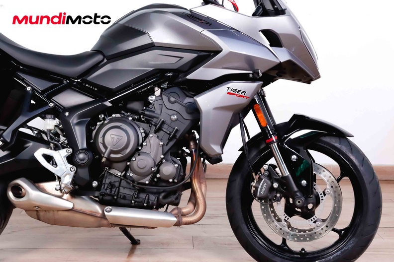 Motorbike image 12