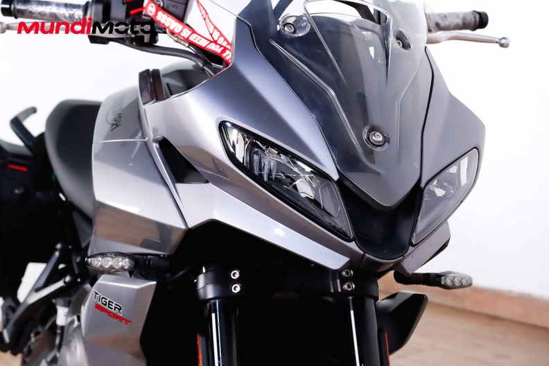 Motorbike image 4
