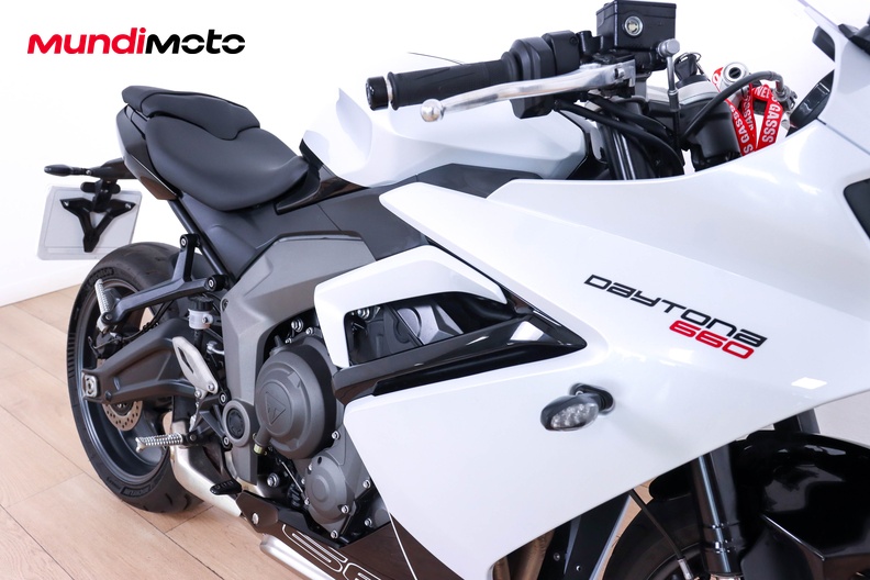 Motorbike image 13
