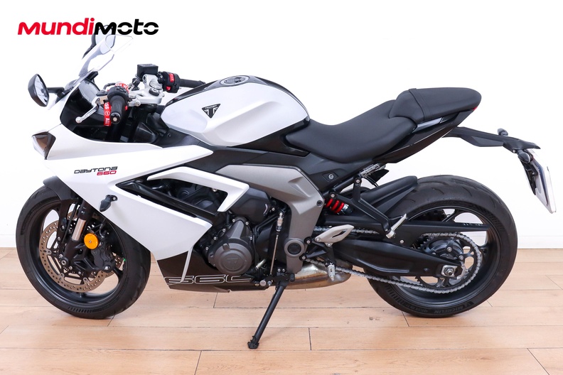 Motorbike image 5