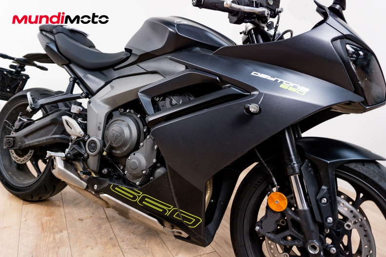 Motorbike image 4