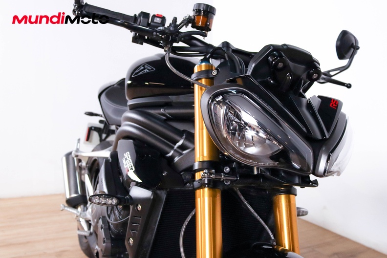 Motorbike image 4