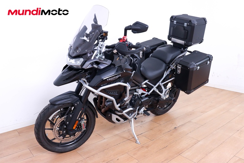 Motorbike image 7