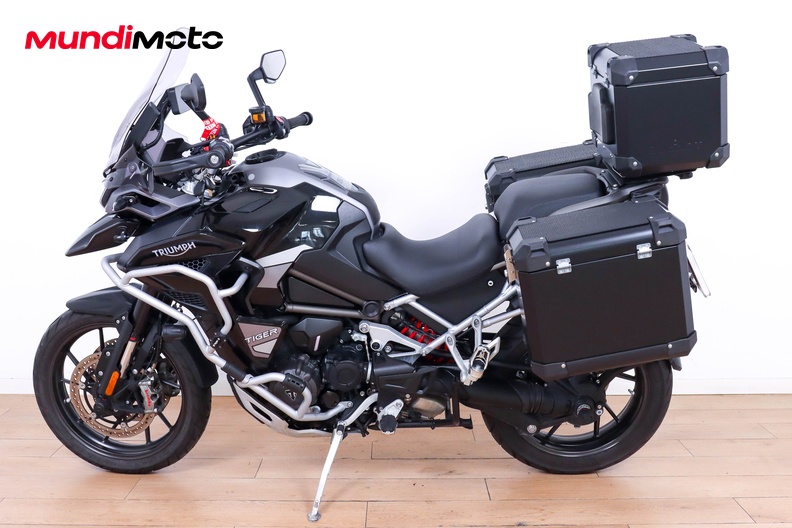Motorbike image 5