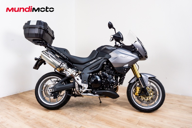 Motorbike image 0