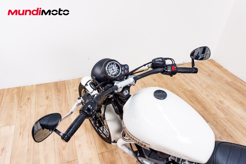Motorbike image 10