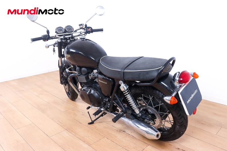 Motorbike image 6