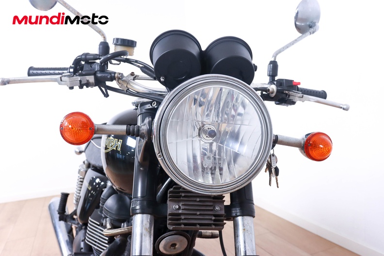 Motorbike image 4