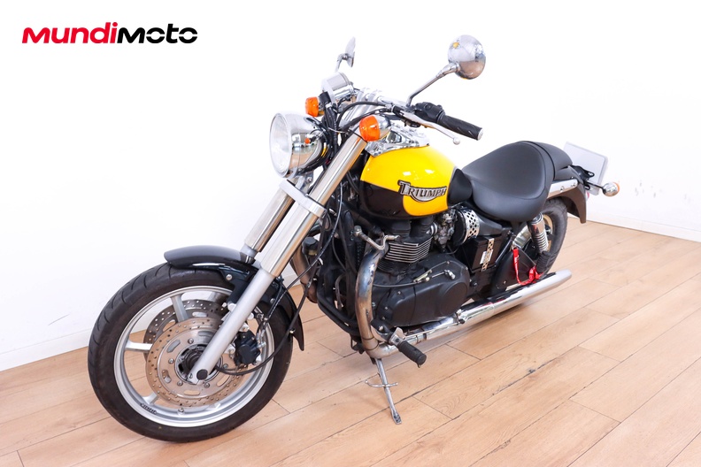 Motorbike image 7
