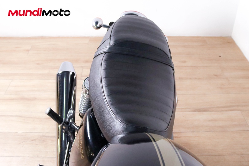 Motorbike image 13
