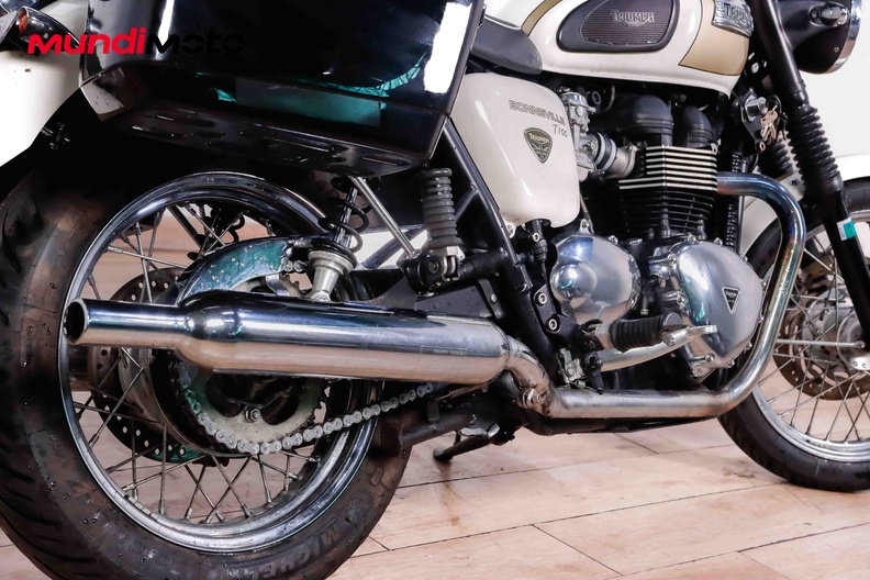 Motorbike image 3