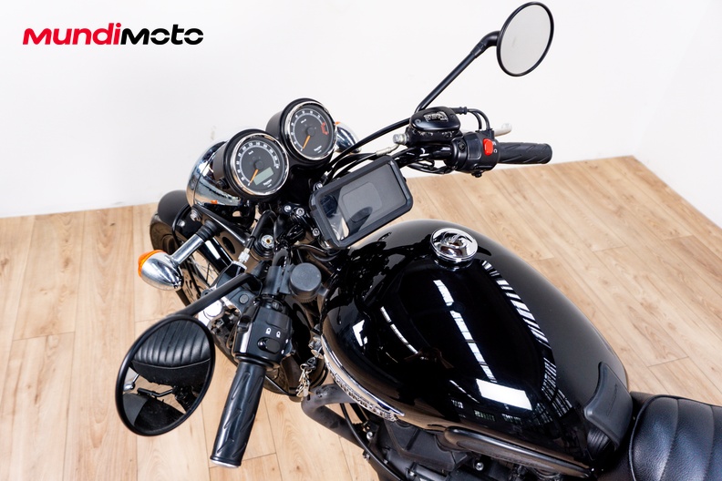 Motorbike image 10
