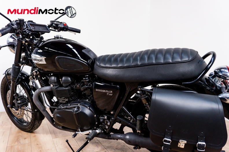 Motorbike image 8
